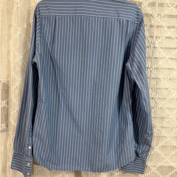 Abercrombie & Fitch Men's Blue and White Striped Shirt - Picture 2 of 3